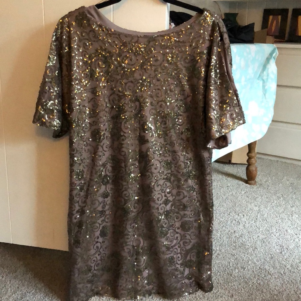 Sparkled frock cold shoulder cocktail dress